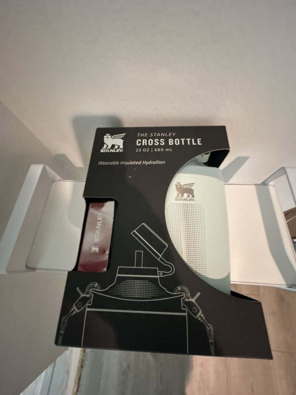 Stanley The Stanley Cross Bottle 23 oz Wearable Insulated Hydration